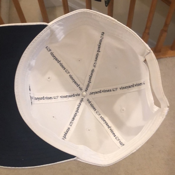 COPY - Vineyard Vines White Hat - Picture 3 of 5
